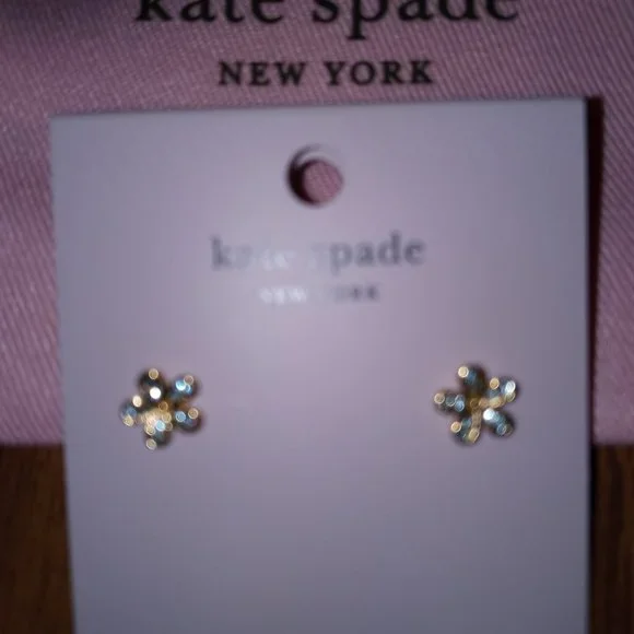 *PRICE DROP* New Kate Spade Aquamarine Flower Studs in gold setting. - Picture 2 of 6